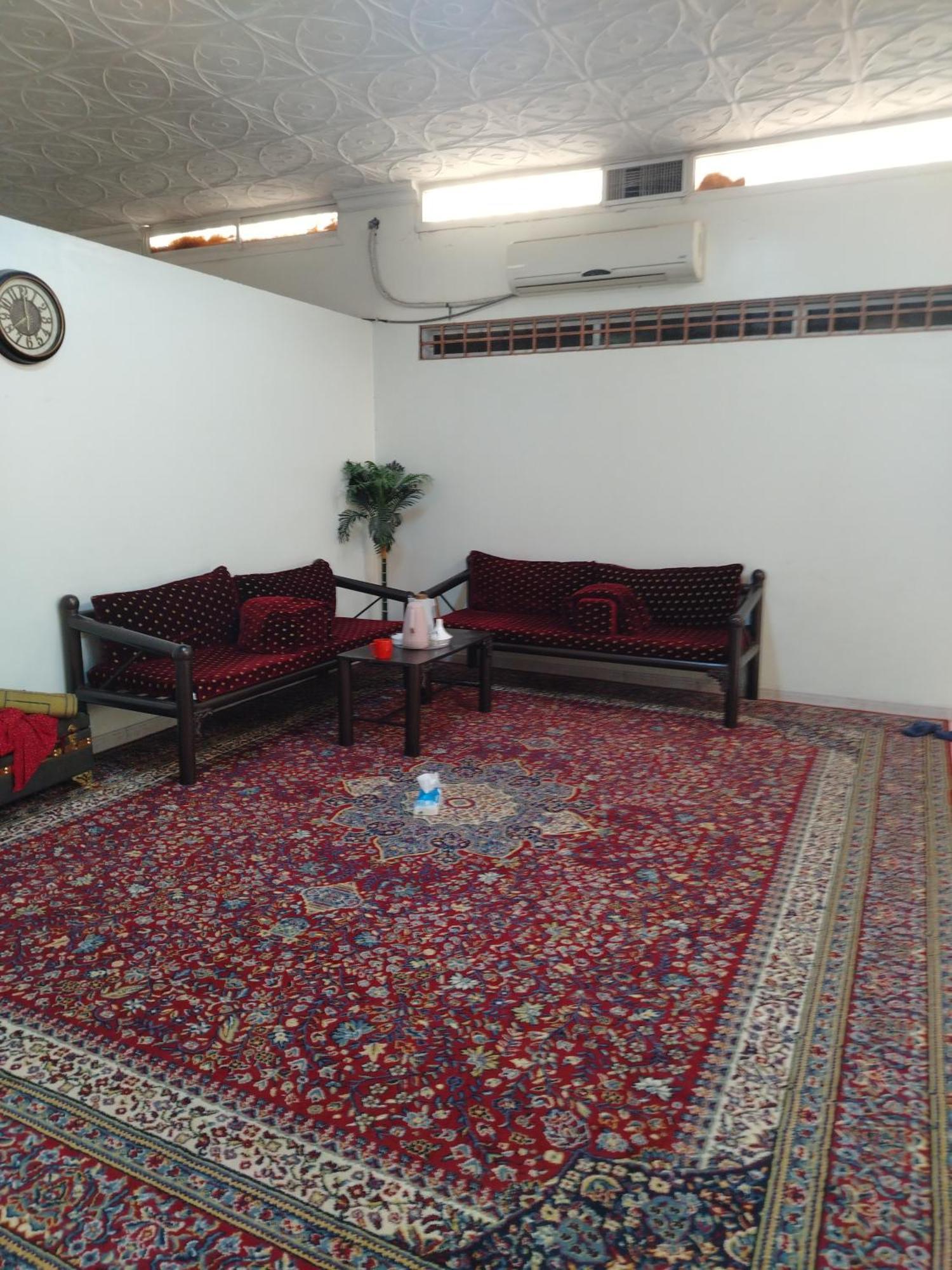 بيت شعر Riyadh Luaran gambar